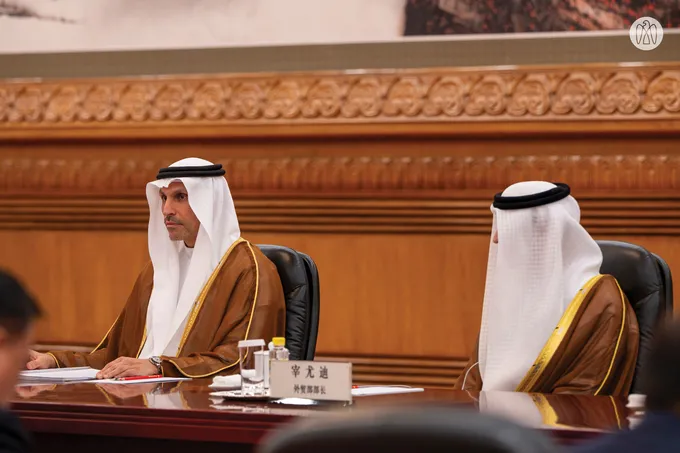 Crown Prince of Abu Dhabi and Premier of China discuss strengthening comprehensive strategic partnership and expanding cooperation