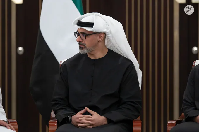 Crown Prince of Abu Dhabi meets UAE Nationals studying in Beijing