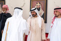 خليفة بن طحنون بن محمد يُقدم واجب العزاء في وفاة سلطان عبدالله الشامسي