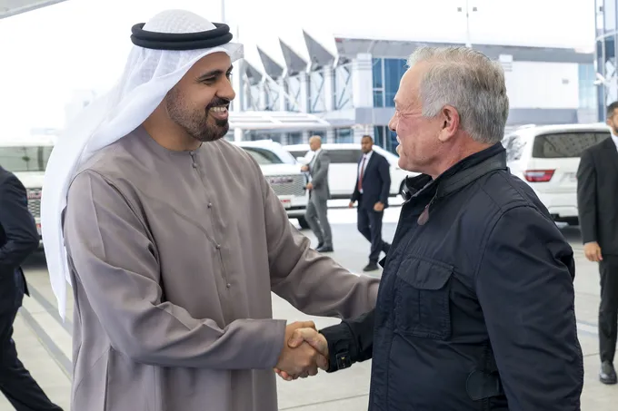 Theyab bin Mohamed bin Zayed bids farewell to King of Jordan as he concludes visit to UAE