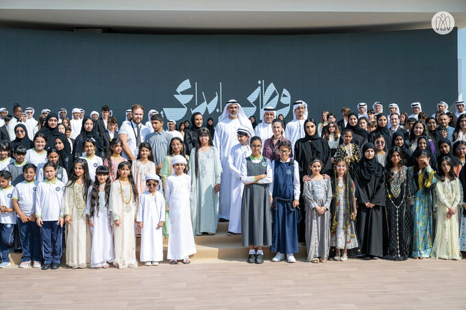 Khaled bin Mohamed bin Zayed visits National Art Expressions exhibition