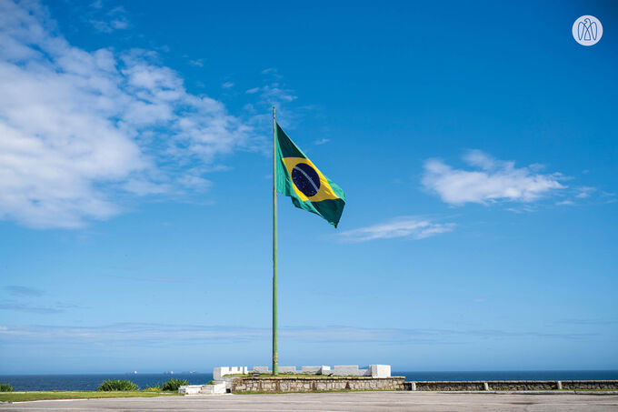 Crown Prince of Abu Dhabi holds official talks with President of Brazil
