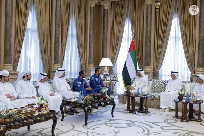 Hamdan bin Zayed receives delegation from space sector at Al Nakheel Palace