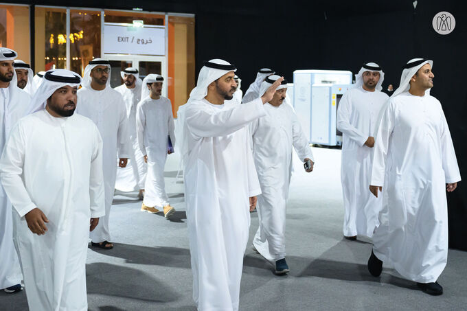 Hamdan bin Zayed visits Liwa Date Festival and reviews latest technologies in palm tree cultivation