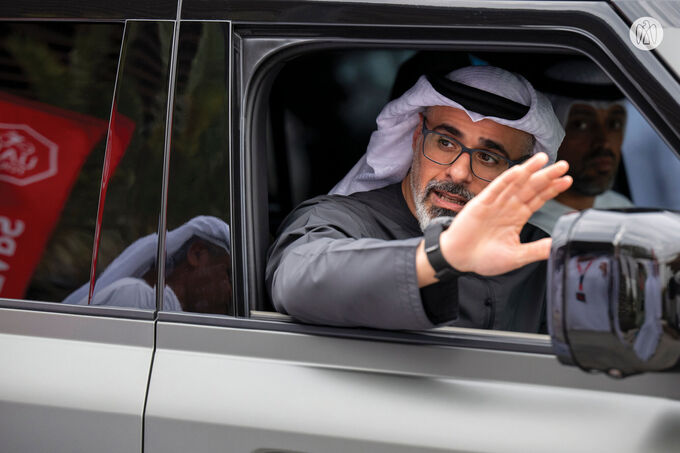 Khaled bin Mohamed bin Zayed meets UAE Team Emirates XRG cyclists on 2nd stage of UAE Tour 2025