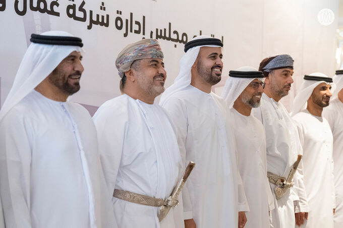 Theyab bin Mohamed bin Zayed attends Oman and Etihad Rail Company board meeting in Muscat