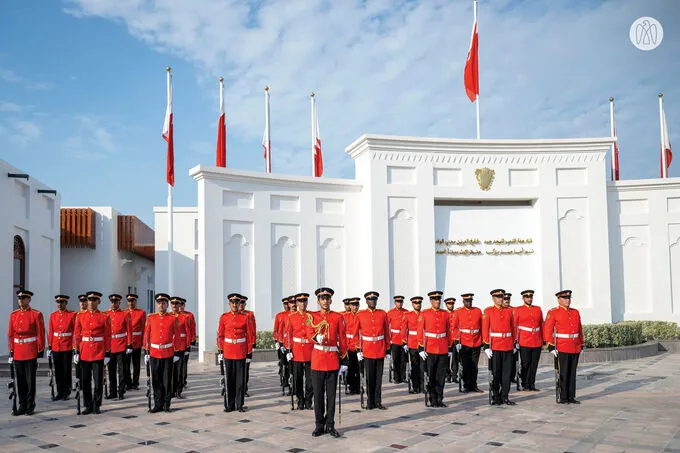 King of Bahrain receives Crown Prince of Abu Dhabi