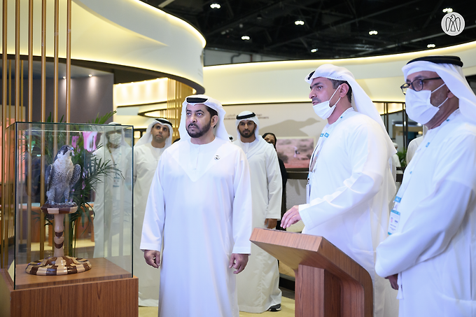 Hamdan bin Zayed visits ADIHEX 2022