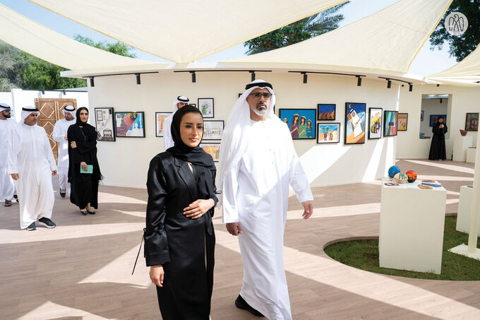 Khaled bin Mohamed bin Zayed visits National Art Expressions exhibition