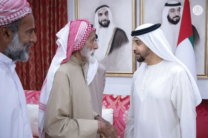 Hamdan bin Zayed receives Al Dhafra citizens and Liwa International Festival 2025 committee