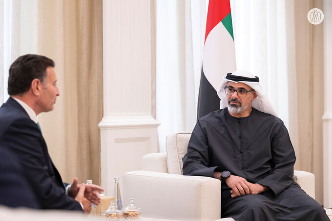 Khaled bin Mohamed bin Zayed receives Speaker of Jordan’s House of Representatives