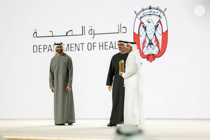 Khaled bin Mohamed bin Zayed honours winners of Abu Dhabi Award for Excellence in Government Performance
