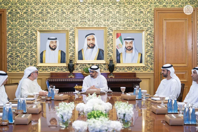 Hamdan bin Zayed chairs Emirates Red Crescent board meeting