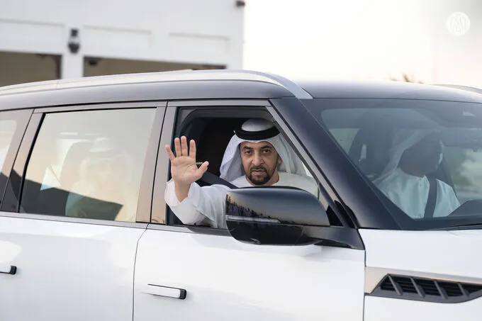 Hamdan bin Zayed receives Al Dhafra citizens and Liwa International Festival 2025 committee