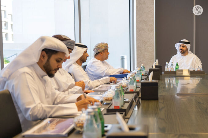 Theyab bin Mohamed bin Zayed attends Oman and Etihad Rail Company board meeting in Muscat