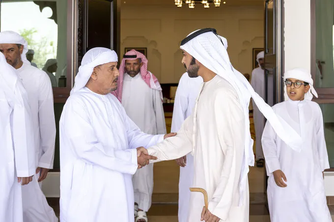 Khalifa bin Tahnoon bin Mohammed offers condolences on the passing of Hamad Mohammed Saeed Al Derei