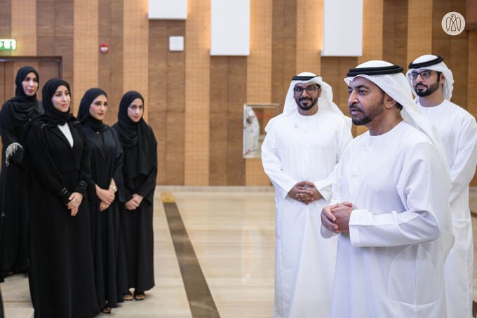 Hamdan bin Zayed chairs Emirates Red Crescent board meeting in Abu Dhabi