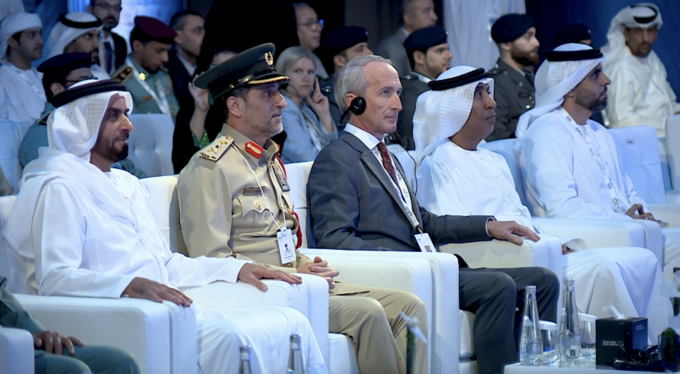 سيف بن زايد يُطلق «مركز ربدان للأمن والدفاع» خلال مؤتمر «آيسنار 2024»