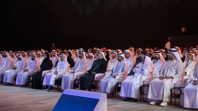 تحت رعاية رئيس الدولة.. خالد بن محمد بن زايد يكرِّم الفائزين بجائزة الشيخ خليفة للامتياز