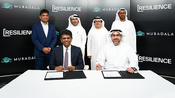 شراكة بين مبادلة و«ريزيلينس» لتطوير قدرات تصنيع الأدوية الحيوية في دولة الإمارات
