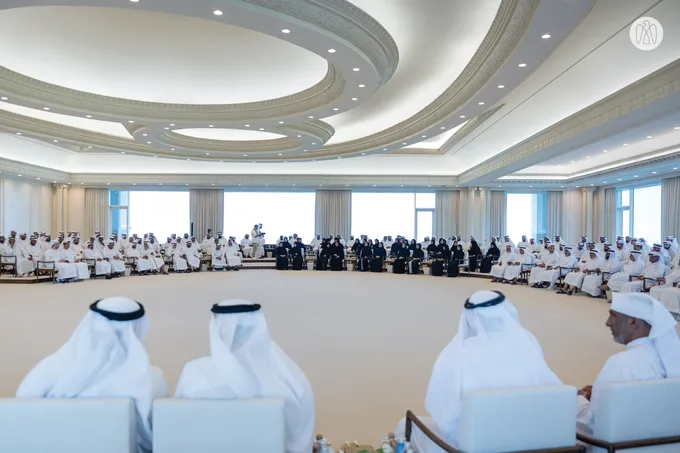 Hamdan bin Zayed receives citizens in Al Dhannah, Al Dhafra Region