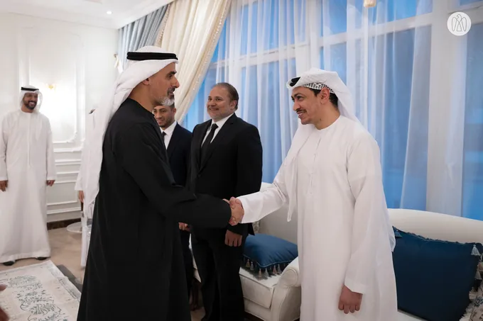 Khaled bin Mohamed bin Zayed visits Abdallah bin Bayyah at his residence in Abu Dhabi 