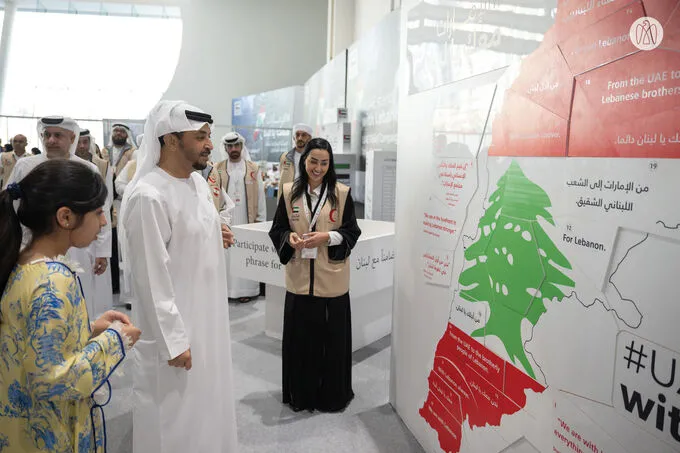 Hamdan bin Zayed participates in UAE stands with Lebanon humanitarian campaign efforts in Abu Dhabi