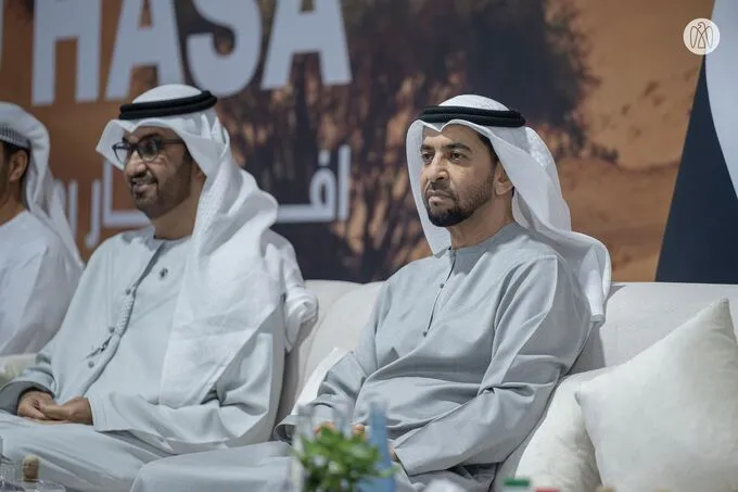 Hamdan bin Zayed visits Bu Hasa field and praises ADNOC’s efforts in employing artificial intelligence and technology in production processes
