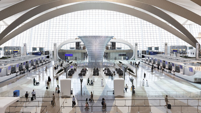 تجارب تشغيلية لمبنى المسافرين A في مطار أبوظبي الدولي