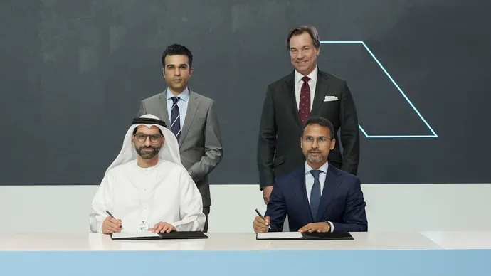 دائرة البلديات والنقل تتعاون مع «سيمنس» لتطوير البنية التحتية الحضرية الرقمية وحلول التنقل الذكي