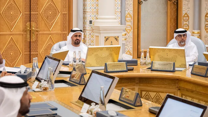 ذياب بن محمد بن زايد يستعرض إنجازات مجلس الإمارات للتنمية المتوازنة لعام 2024