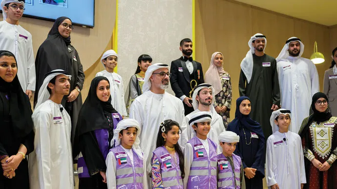 خالد بن محمد بن زايد يزور مقر المجلس الأعلى للأمومة والطفولة تزامناً مع يوم الطفل الإماراتي
