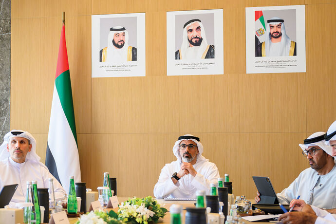 Khaled bin Mohamed bin Zayed chairs Advanced Technology Research Council board meeting