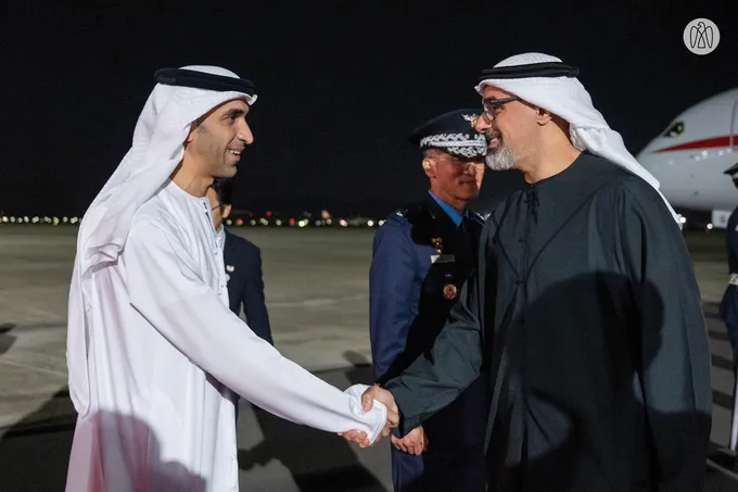 On behalf of the UAE President.. Crown Prince of Abu Dhabi arrives in Korea to attend Asia-Pacific Economic Cooperation forum