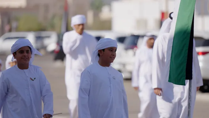 Hazza bin Zayed attends reception for Al Shamsi wedding