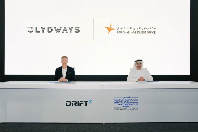 مكتب أبوظبي للاستثمار يُبرم شراكة استراتيجية مع «غلايدوايز» لتقديم حلول التنقّل الذاتي المبتكرة