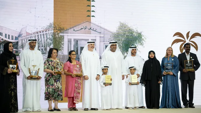 محمد بن حمدان بن زايد يشهد الاحتفال بالذكرى السنوية الـ65 لتأسيس مستشفى كند في منطقة العين