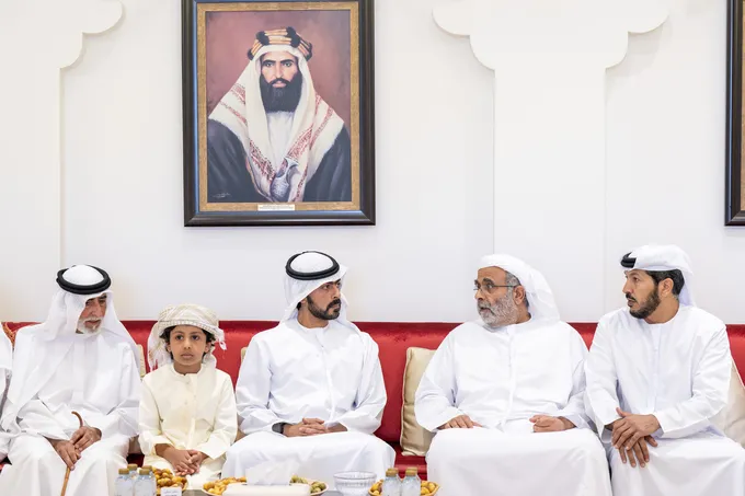 Khalifa bin Tahnoon bin Mohammed offers condolences on the passing of Mohammed Mubarak Al Mansouri