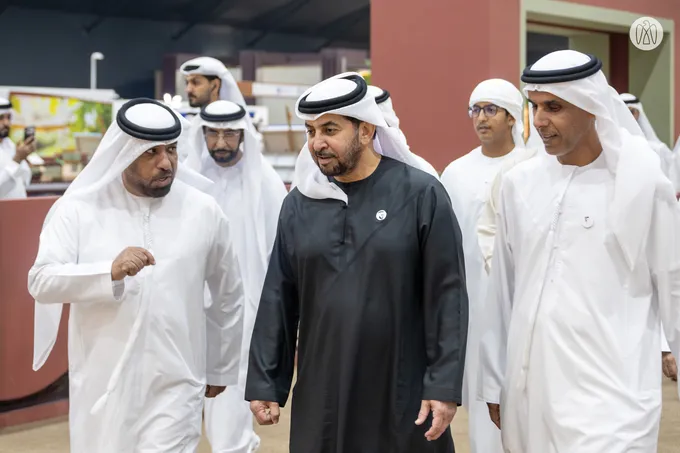 Hamdan bin Zayed visits 5th Al Dhafra Dates Festival in Madinat Zayed