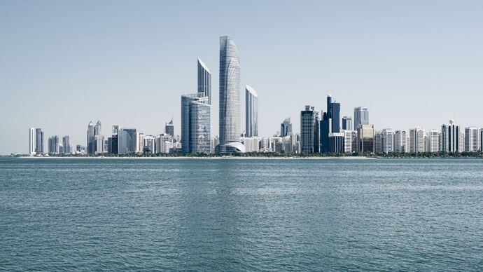 دائرة التنمية الاقتصادية – أبوظبي تكشف عن فرص استثمارية  بقيمة تتجاوز 11 مليار درهم في صناعات النقل في الإمارة