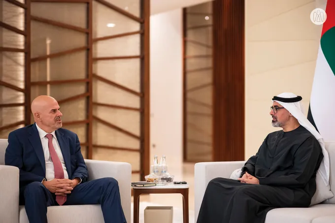 Khaled bin Mohamed bin Zayed meets Co-Chief Executive Officer of Oracle