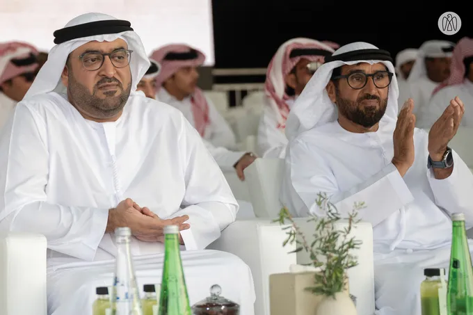 Mohammed bin Hamdan bin Zayed attends Sweihan Mazayna, part of Al Dhafra Festival