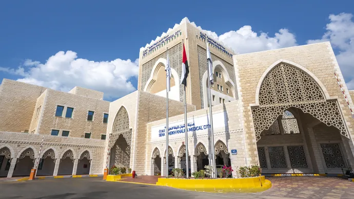 مدينة الشيخ خليفة الطبية تحصل على اعتماد دولي للتميز في طب وجراحة قلب الأطفال