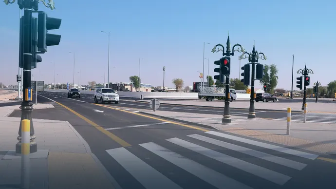 دائرة البلديات والنقل تفتتح تقاطع «زاخر» في منطقة العين لتقليص زمن الرحلات وتعزيز السلامة