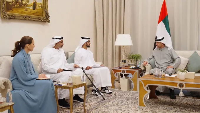 Hazza bin Zayed receives delegation from IHC and 2PointZero Group