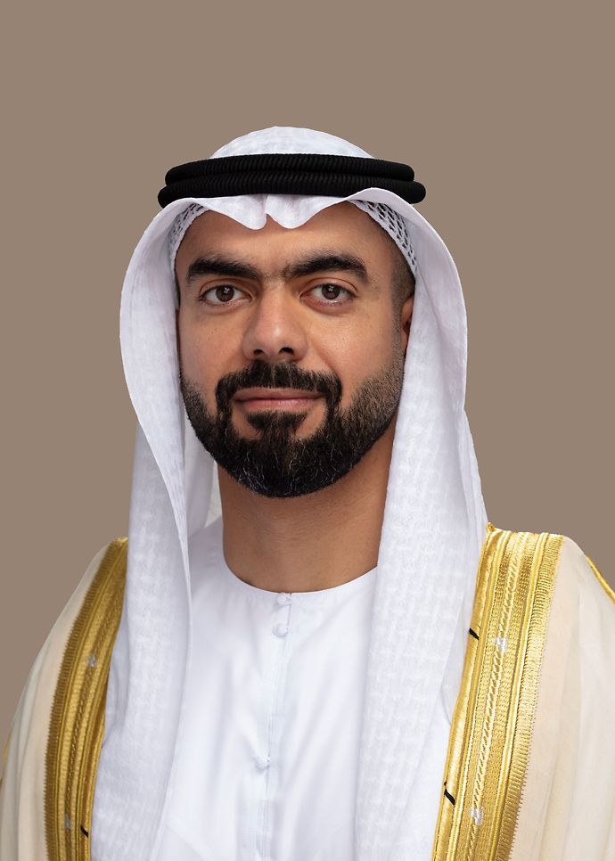 Mohamed bin Zayed issues Emiri decree appointing Saif Saeed Ghobash as Secretary General of Abu Dhabi Executive Council, with the rank of Department Chairman