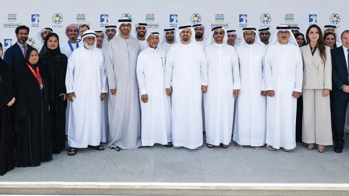 ذياب بن محمد بن زايد يشهد توقيع اتفاقية بين ألعاب الماسترز أبوظبي 2026 و«أدنوك»