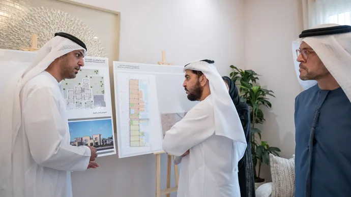 Hamdan bin Zayed inspects Al Sila City housing and Baya Al Sila infrastructure projects
