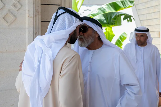 Khalifa bin Tahnoon bin Mohammed offers condolences on the passing of Amna Ahmed Al Dhaheri