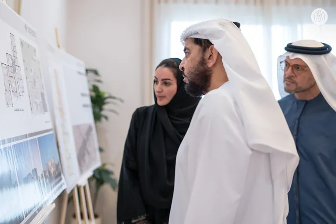 Hamdan bin Zayed inspects Al Sila City housing and Baya Al Sila infrastructure projects